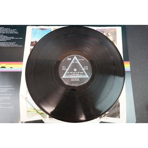 637 - Vinyl - Pink Floyd 2 LP's to include Atom Heart Mother (SHVL 781) EMI Records Ltd to label and gatef... 