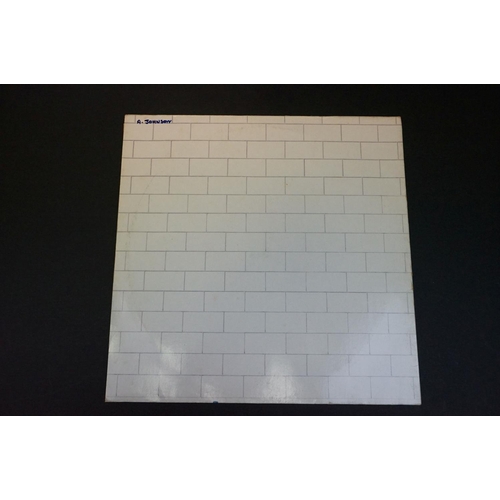 82 - Vinyl - Pink Floyd & David Gilmour - from Pink Floyd 6 LP's to include A Collection Of Great Dance S... 