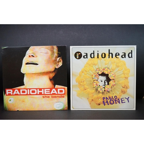 152 - Vinyl - Two Radiohead LPs to include Pablo Honey 814091 and The Bends 829626 both ex