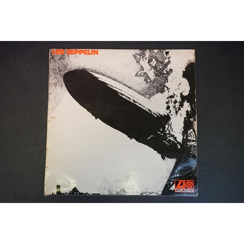 595 - Vinyl - Led Zeppelin 3 LP's to include One (588171) orange and plum label, superhype credit, sleeve ... 