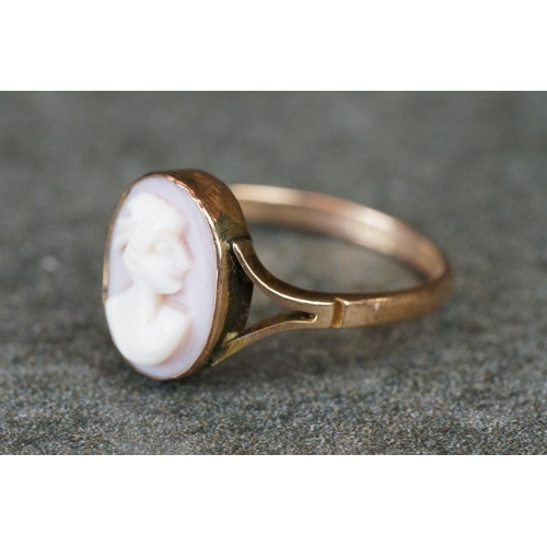 187 - Two cased hallmarked 9ct gold cameo rings.