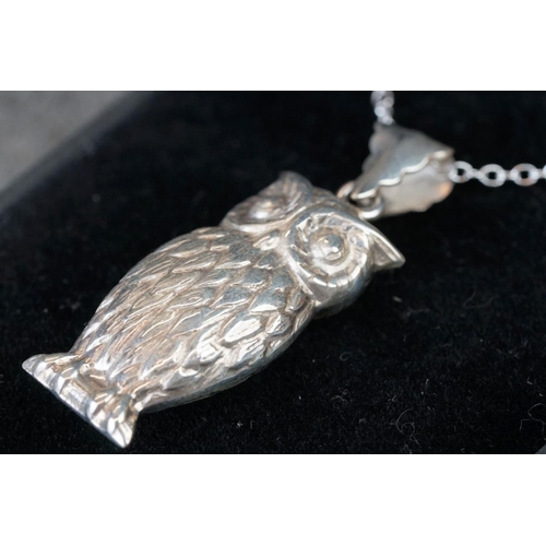 210 - Lucky silver owl pendant necklace