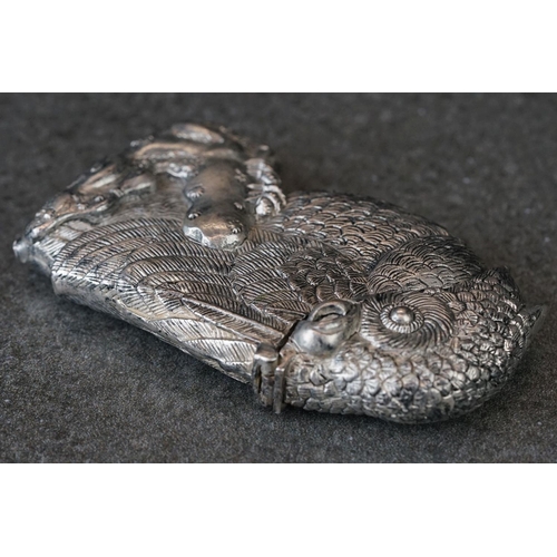 213 - Silver plated vesta case in the form of a bird of prey