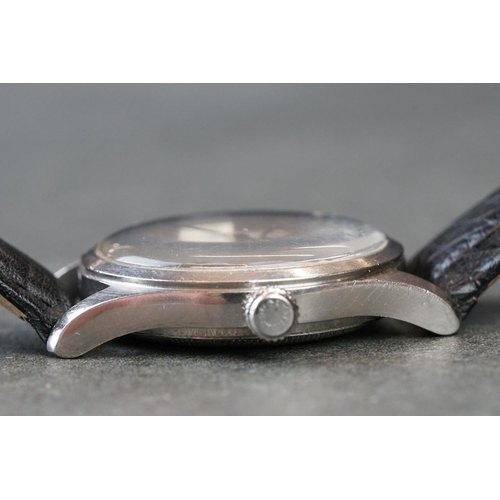 218 - A 1940's gents Tudor Oyster wristwatch.