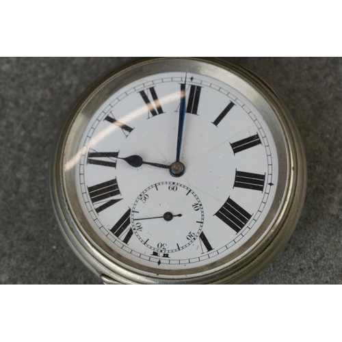 221 - An early 20th century top winding pocket watch with sub second hand to 6 o'clock
