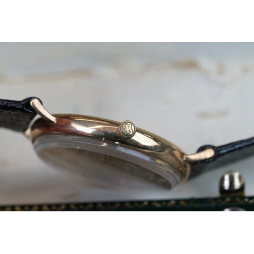 222 - A gents hallmarked 9ct gold cased Sovereign wristwatch in original box.