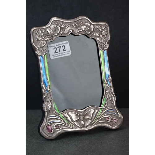 Lot 272       
