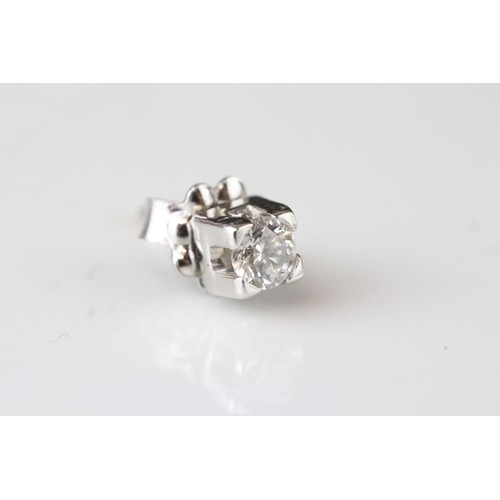 194A - Pair of diamond 18ct white gold stud earrings, round brilliant cut diamond weighing approx 0.25 cara... 