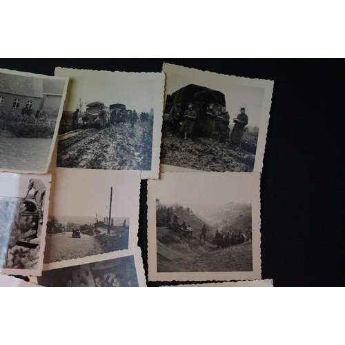 41 - A Collection Of Approx 35 Original World War Two German Photographs To Include Images Of Soldiers, V... 