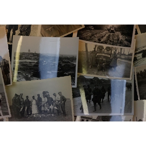 41 - A Collection Of Approx 35 Original World War Two German Photographs To Include Images Of Soldiers, V... 