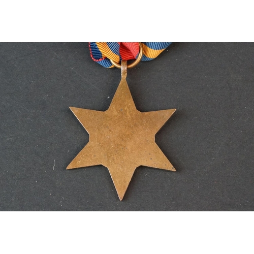 172 - A Full Size World War Two Medal Pair To Include The 1939-1945 British War Medal And The Burma Star, ... 