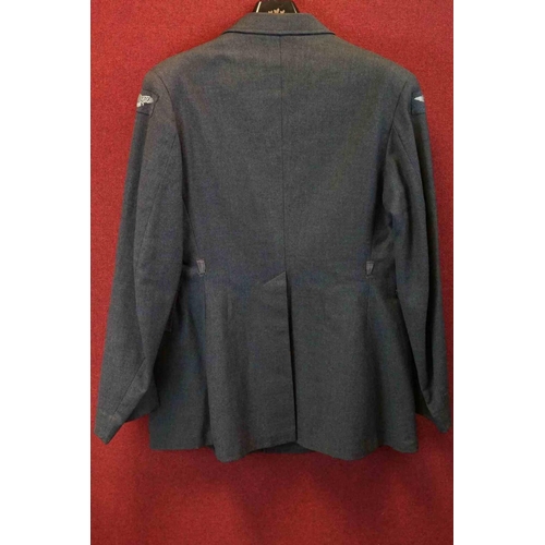 370 - A British 1955 Dated Royal Air Force / RAF No.1 (Home Dress) Service Jacket With Anodised Kings Crow... 