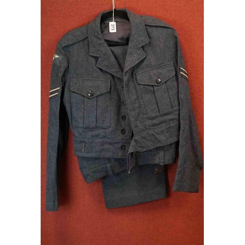 373 - A British 1959 Dated Royal Air Force / RAF Battledress Blouse, Albatross Insignia And Worsted Corpor... 