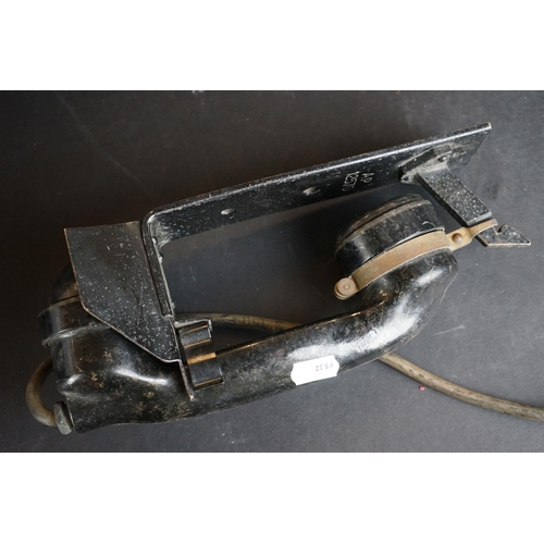 419 - A British Military G.E.C. Telephone Set 