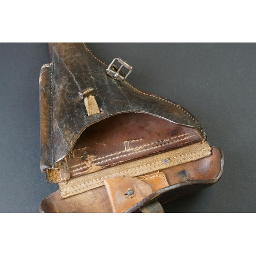 145A - A World War One German Officers Luger Pistol Holster In Brown Leather, Dated 1916 With Makers Mark.