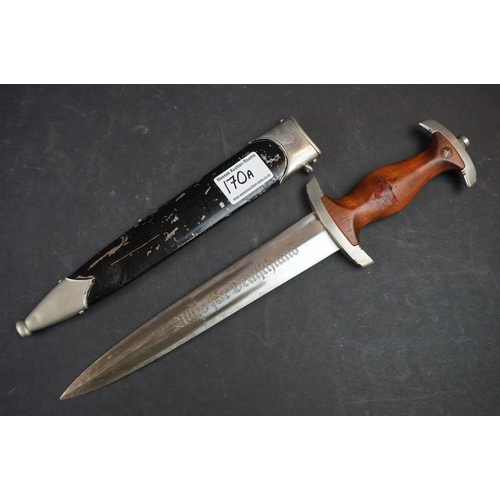 170A - A World War Two German Dress Dagger, Blade Marked Daniel Peres, Solingen.