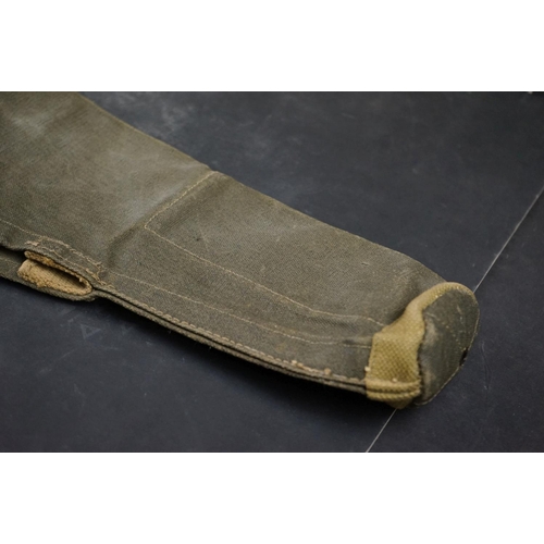 180A - A British Military Issued Cloth Rifle Carry Case, Dated 1955 And Marked With The British Broad Arrow... 