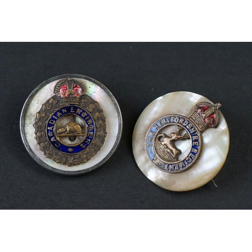 105A - A Collection Of Ten British Military Regimental Sweetheart Brooches To Include The East Surrey Regim... 