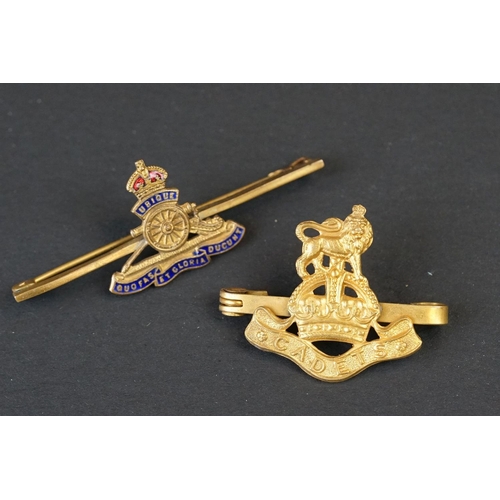 120A - A Collection Of British Military Sweetheart Jewellery To Include The Royal Artillery, The 14th Hussa... 