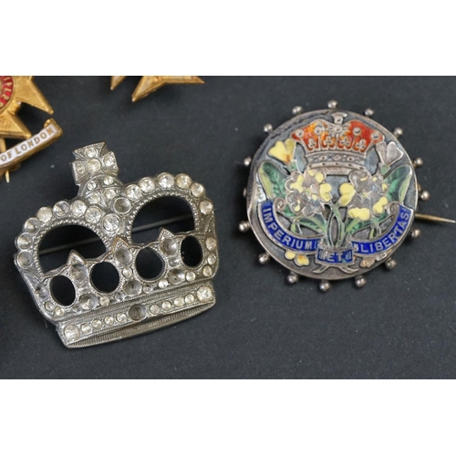 50A - A Collection Of Ten British Military Regimental Sweetheart Brooches To Include The Prince Consorts O... 