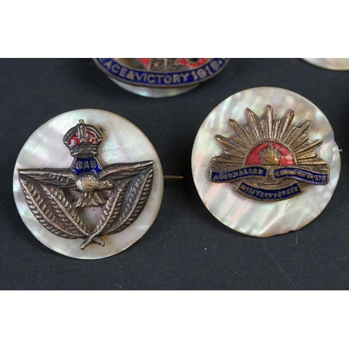 55A - A Collection Of Ten British Military Mother Of Pearl Regimental Sweetheart Brooches To Include The R... 