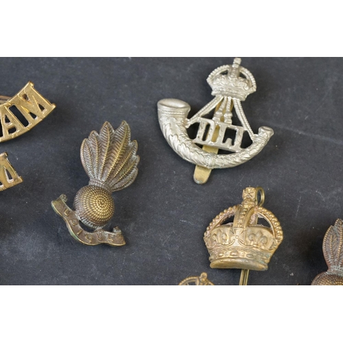 14 - A Collection Of British Military Regimental Cap Badges And Collar / Shoulder Titles To Include The R... 