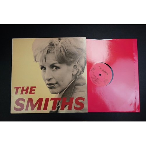 187 - Vinyl - The Smiths 2 LP's and 4 12