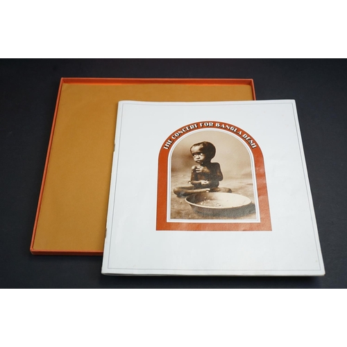 195 - Vinyl - George Harrison The Concert For Bangladesh on Apple STCX 3385.  Box, booklet, inner sleeves ... 