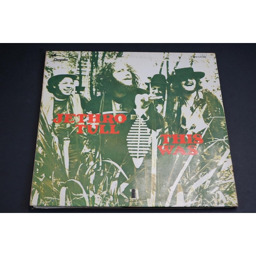 196 - Vinyl - 2 Jethro Tull LP's to include This Was (ILPS 9085) Stereo repress pink label with 'i' logo, ... 