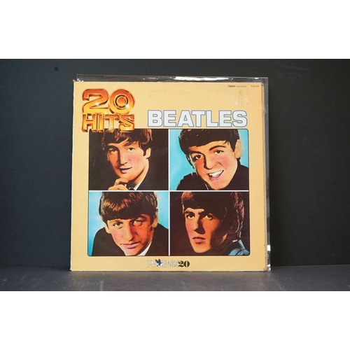 39 - Vinyl - The Beatles 2 picture discs, 9 LP's and one book.  Picture discs are Abbey Road (SEAX 11900)... 