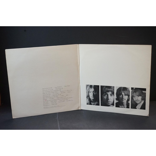 47 - Vinyl - The Beatles White Album, Stereo unnumbered side opener sleeve.  4 photographs and poster pre... 