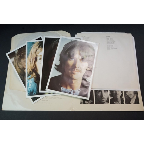 47 - Vinyl - The Beatles White Album, Stereo unnumbered side opener sleeve.  4 photographs and poster pre... 