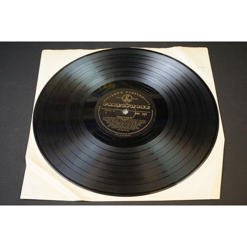 2 - Vinyl - The Beatles Please Please Me original early UK Mono press PMC 1202 with black and gold Parlo... 