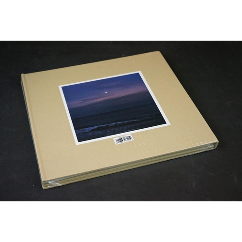 34 - Vinyl - Damon Albarn The Weather The Fountain More Pure The Stream Flows box set (TRANS 551XD) 2021.... 