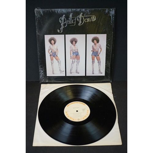 36 - Vinyl - Betty Davis self titled original US 1st issue on Sunshine Records JSS-5.  Sleeve in shrink, ... 