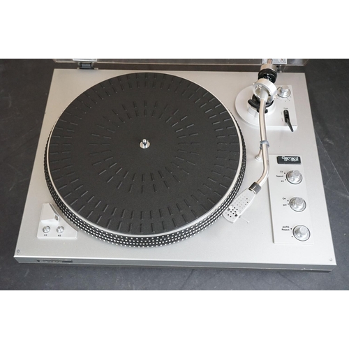 25 - Three Garrard turntables / record decks, to include D 200 Semi-Automatic Direct Drive, DD 455 Fully ... 