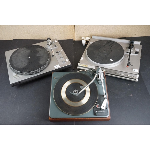 35 - Three Garrard turntables / record decks, to include AT 60 with plastic dust cover, GT-35P & DQ-100 Q... 