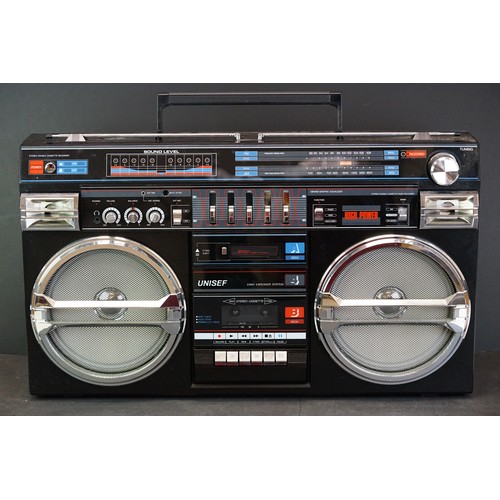 48 - A Unisef boom box model number SZ-5000 Stereo Radio Recorder with original box