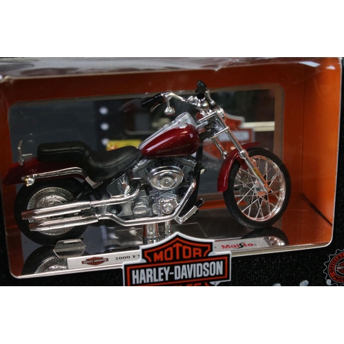 47 - 14 Boxed Maisto 1:18 Harley Davidson diecast models to include 2000 FXSTB, 2000 FLTR, 1936 EL Knuckl... 