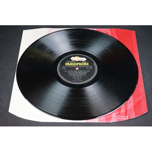 5 - Vinyl - The Beatles Sgt Pepper’s Lonely Hearts Club Band LP on Parlophone Records PCS 7027 Factory S... 