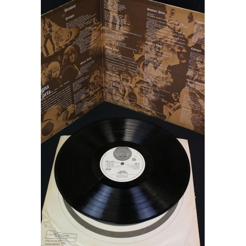 150 - Vinyl - Magna Carta Seasons on Vertigo Records 6360 003.  Large swirl label 'Vertigo' at base of lab... 