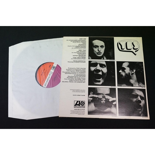 37 - Vinyl - 2 Yes LP's to include Self Titled (588 190) stereo, plum Atlantic label, lyric insert, matri... 