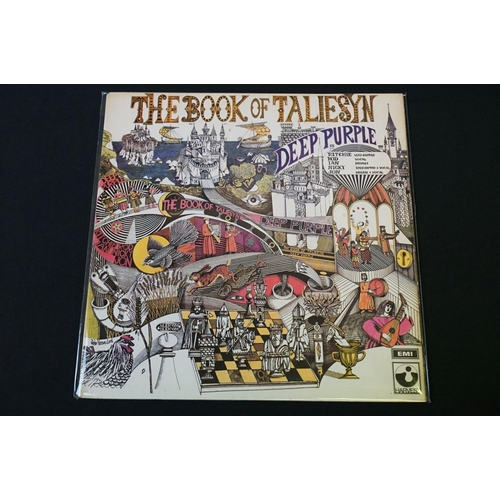 67 - Vinyl - 2 Deep Purple LP's to include The Book Of Taliesyn (SHVL 751) first press with Sold In UK te... 