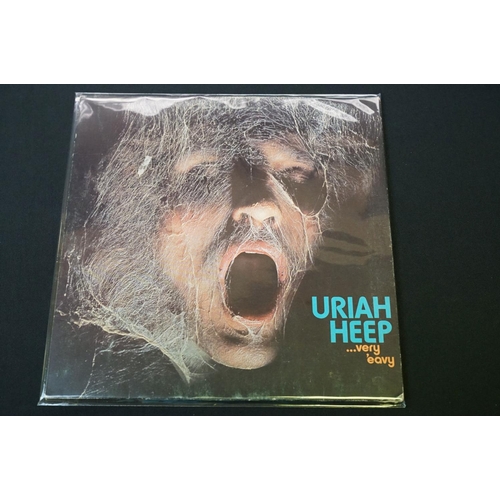 69 - Vinyl - 4 Uriah Heep LP's on Island Records to include Very Eavy (ILPS 9142), Salisbury (ILPS 9152),... 