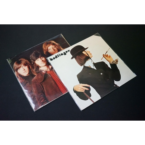 14 - Vinyl - 5 Badfinger LP's to include Magic Christian Music, No Dice UK & US pressings, Straight Up, a... 