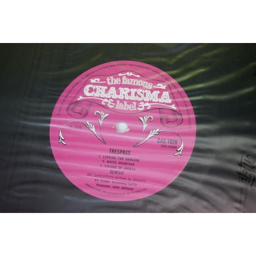 91 - Vinyl - Genesis Trespass CAS1020 pink scroll label, gatefold sleeve with lyric sheet, sleeves and vi... 