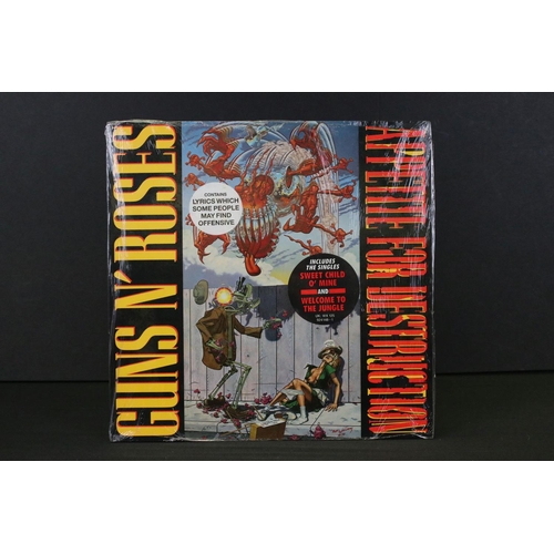 39 - Vinyl - Guns N Roses Appetite For Destruction LP on Geffen WX 125.  Sleeve Ex in shrink (opened), Vi... 