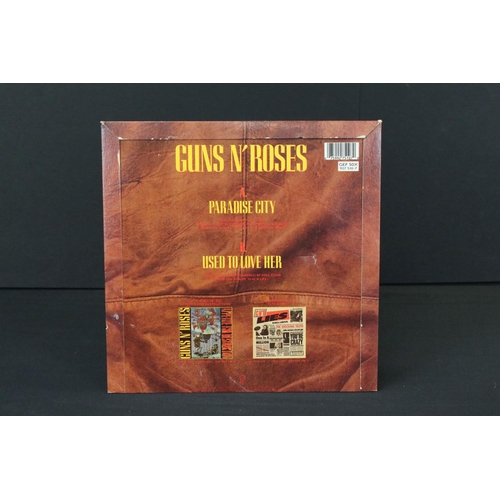 39 - Vinyl - Guns N Roses Appetite For Destruction LP on Geffen WX 125.  Sleeve Ex in shrink (opened), Vi... 