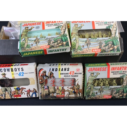 289 - Airfix 1/72 figures - Around 50 boxed plastic figure sets to include Romans, Cowboys, Civilians, Far... 