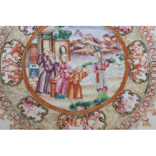 5 - Chinese Export Porcelain Punch Bowl in the Mandarin Palette, Qianlong period, decorated woth panels ... 